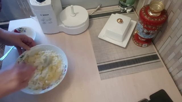 Драники! Как приготовить  драники из кабачков! Готовлю драники из замороженных кабачков и картошки!