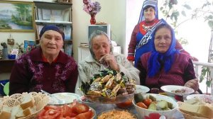 Бабушки деревни Красный Баран Алексеевского района исполняют кряшенские песни