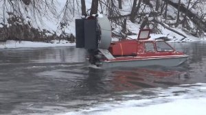 Аэроглиссер на снегу и на воде
