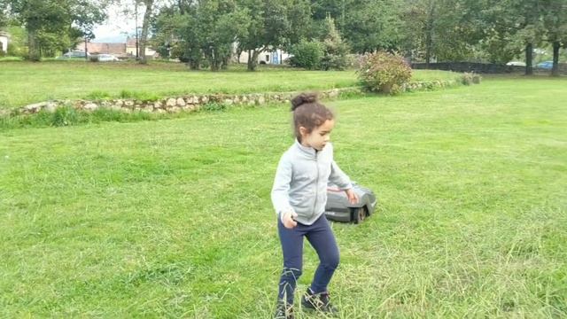 Что посетить на севере Испании? Ищем гномов! Горы, коровы, лошади и другое! Путешествуем семьей! смотреть онлайн