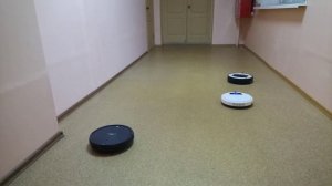 Гонки роботов-пылесосов