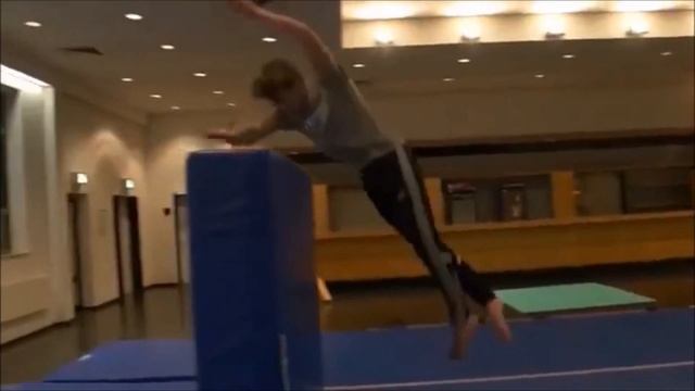 Надувной мат для сальто и прыжков смотреть онлайн