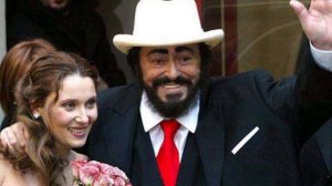 В свои лучшие годы Лучано весил 160 килограммов! Паваротти, обычный парень, великий артист