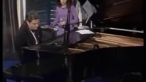 Yıldız Tilbe & Kenan Doğulu  -  Kurşun Adres Sormaz ki 1995