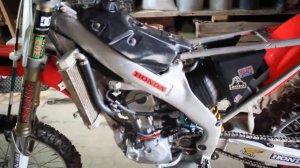 ремонт  HONDA CRF 250