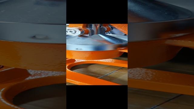 Соковыжималка пресс для гранатов и цитрусовых Romas JM Оранжевая