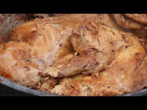 Жареный цыпленок на сковороде. Просто и вкусно. Хрустящая корочка и сочное мясо.