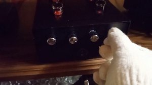 Ламповый предварительный усилитель с темброблоком.