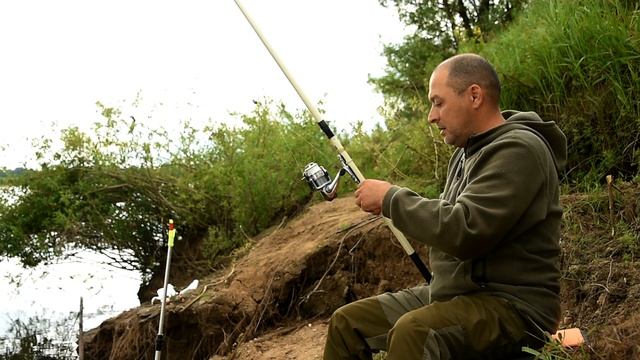 Рыбалка в Башкирии на реке Белая, день второй, заготовка иван-чая, ферментируем дома.