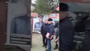 РЯЖЕНЫЕ ГЕНЕРАЛЫ Открытие бюста Сталина