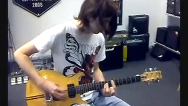 Washburn Riff Contest Riff #02 смотреть онлайн