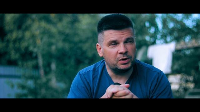 Получил ожог от борщевика Сосновского. Собираю огурцы