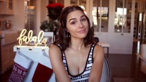 Three Holiday Hairstyles | Olivia Culpo