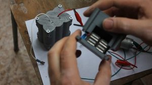 Как сделать мощную зарядку для гаджетов своими руками