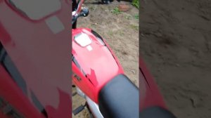 Мотоцикл баджадж боксер 125 с пятиступенчатой коробкой передач.
