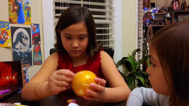 Mini Brands Gold Opening Party with Magnolia on Her Birthday смотреть онлайн