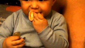 КУПИЛИ РЕБЕНКУ НОВУЮ СОСКУ.