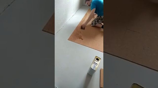 Укладка пробкового пола на клей смотреть онлайн