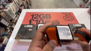 UAG AirPods pro leather cases unboxing/available in stock urdu/hindi 2022