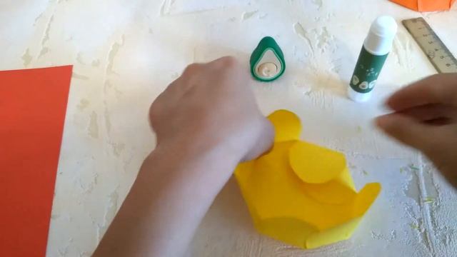 Корзинка из цветной бумаги для детей | Поделки с детьми | Весенние поделки #diypapercraft смотреть онлайн