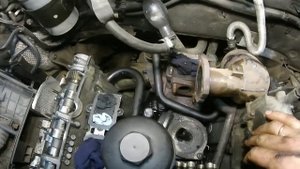 AUDI А6 C5 2.5 TDI Хлопки во впускном коллекторе. *зборка*