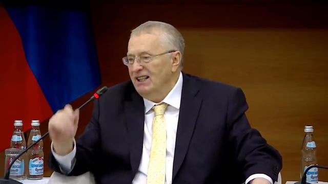 Существует ли СССР до сих пор? Жирик жжет! смотреть онлайн