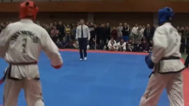 Спарринг Андриевский Першин, 1 раунд смотреть онлайн