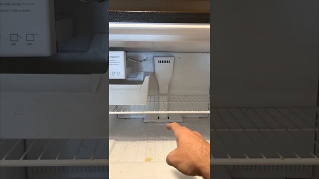 Refrigerator leaking water, easy fix