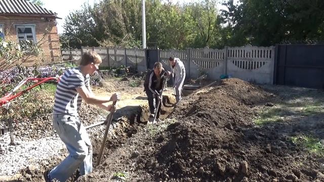 Мы копали я и трактор, канализации быть, устали все, Шаповаловы влог