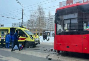 Водитель скорой двигался по встречной полосе. Видео резонансного ДТП в Казани