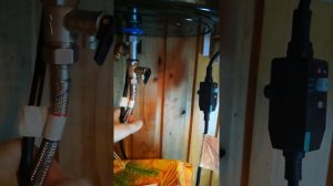 Как поменять предохранительный клапан у электрического водонагревателя Timberk женскими руками