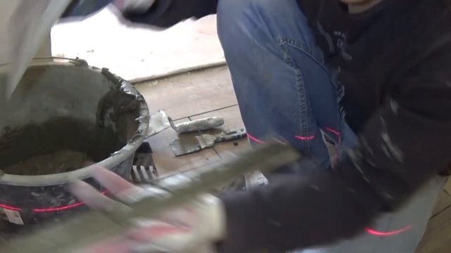 Ремонт в ванной. Как я клеил плитку!!! Сложно, но можно!!! смотреть онлайн