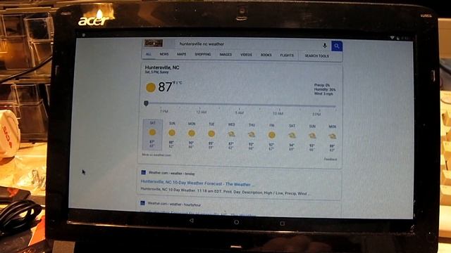 Installing and testing Android x86 on an old Acer netbook