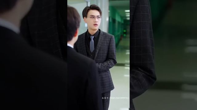 【ENG】五年前宋暖暖携恩嫁給秦淮宇，懷孕八個月時，他竟爲了滿足白月光“遺願”決意離婚，暖暖心灰意冷下決定假死帶球逃離，歸來時得知自己當年生了對雙胞胎！#腹黑 #甜寵 #萌宝 #短劇 | 短劇大本營