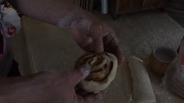 Тянем оптоволокно / Опасно для жизни