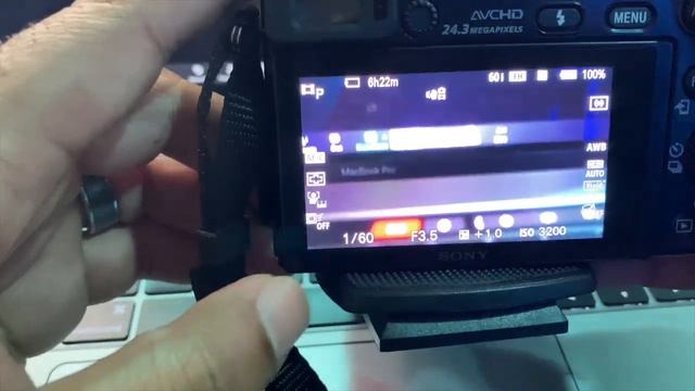 How To Turn Off Display on Sony a6000 смотреть онлайн