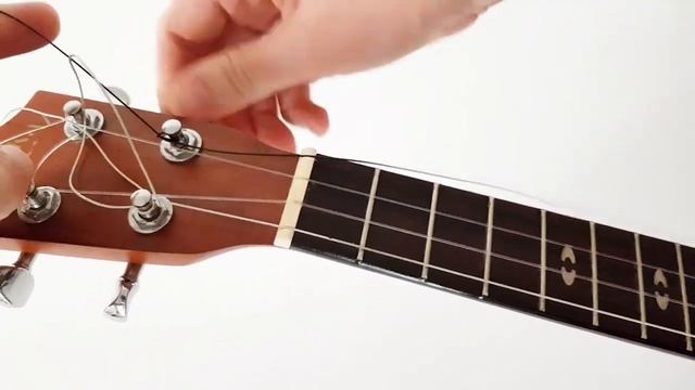 Как поменять струну на укулеле смотреть онлайн
