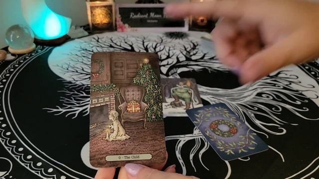 **Exciting Ideas - Take Action** Daily Tarot & Oracle Card Reading August 14