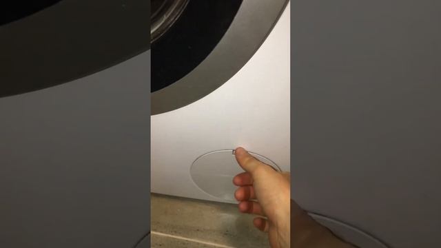 Kir yuvish mashinasini eshigini ochish. смотреть онлайн