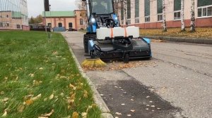 Подметально - уборочная машина с навесным оборудованием щетка-бункерная на универсальный погрузчик