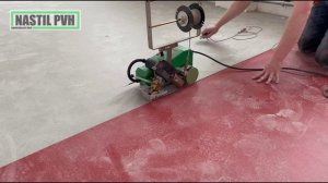 Автоматическая сварка коммерческого линолеума аппаратом Leister Unifloor