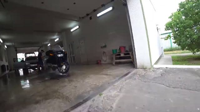 Помывка мотоцикла на мойке смотреть онлайн