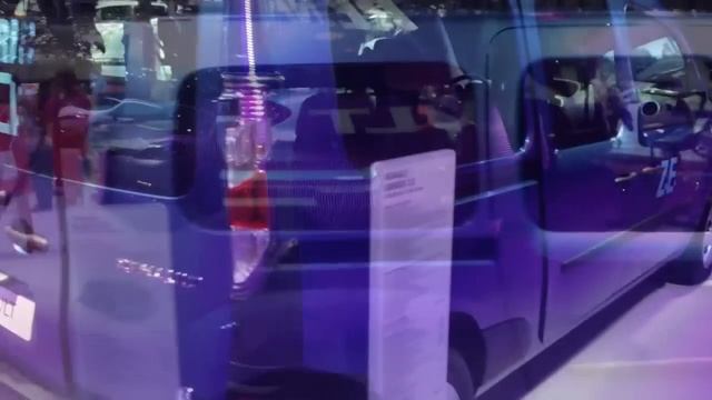 Citroen Berlingo vs Renault Kangoo смотреть онлайн