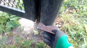 Делаем откатные ворота, сделали каркас ворот, установили верхние ролики. часть 2