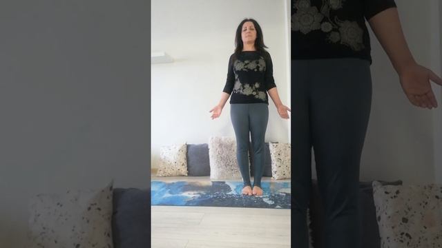 Класическа практика по Кайваля дхама - асани в седеж и стоеж смотреть онлайн