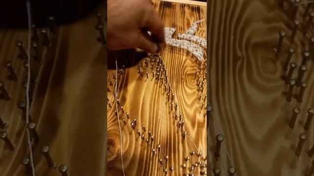 конь из гвозди и нитки (стринг арт) смотреть онлайн