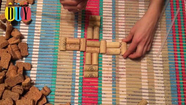 Коврик из пробок