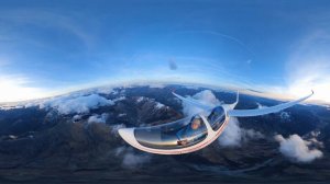 Полет и посадка на планере с 360 камерой