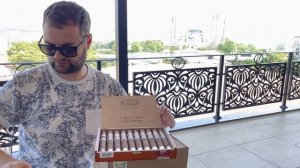 Сигары, которые я купил в Бейруте. Cigars that I bought in Lebanon.