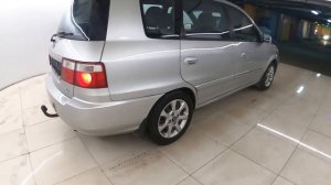 Kia Carens I (RS) Рестайлинг 2.0 MT (113 л.с.) 2005